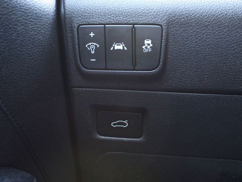 Used 2022 Kia K5 GT-Line AWD/4WD image 23