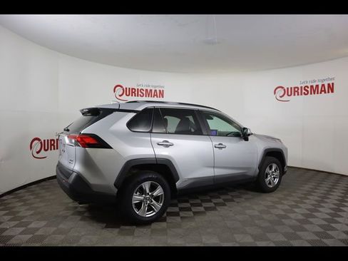 Used 2025 Toyota RAV4 XLE image 12
