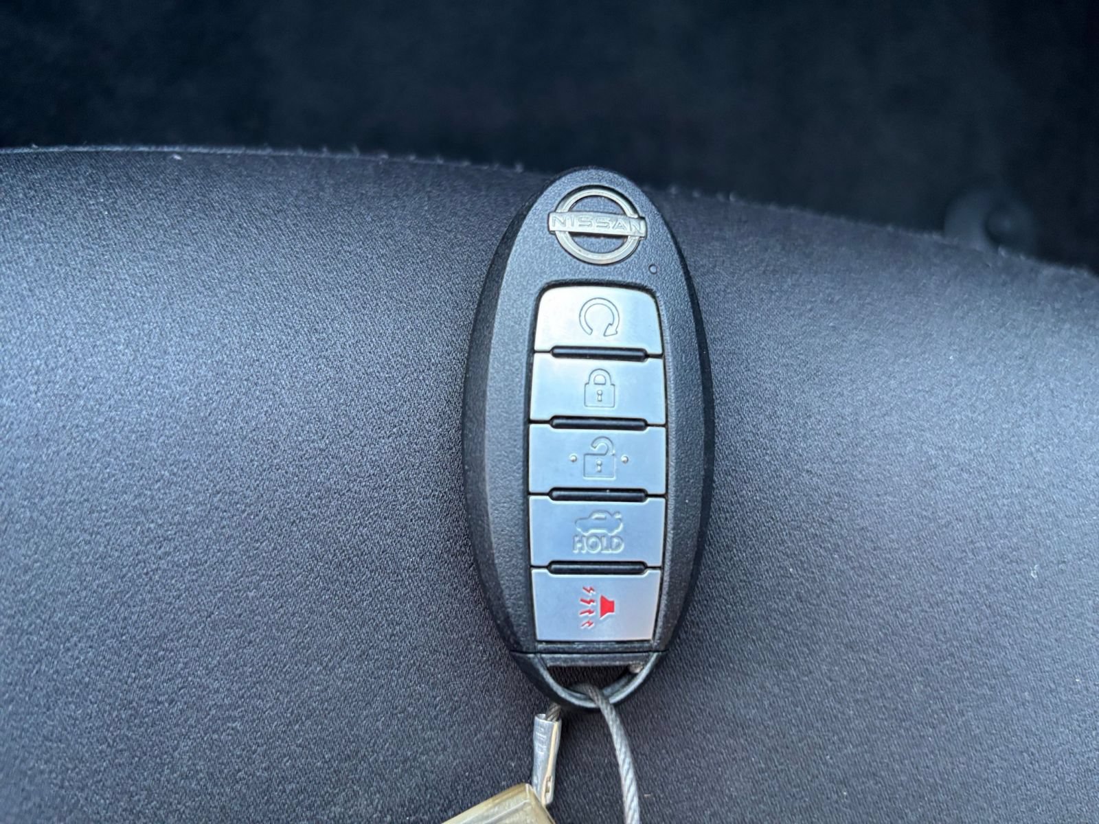 Used 2025 Nissan Altima 2.5 SV FWD image 24