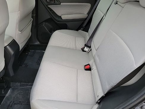 Used 2018 Subaru Forester 2.5i Premium image 12