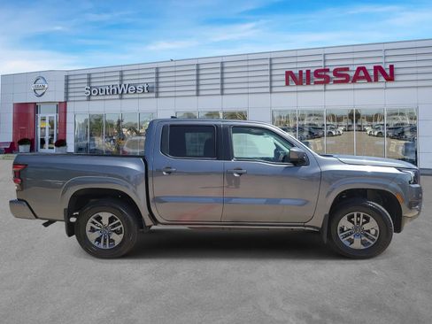 New 2026 Nissan Frontier SV w/ All-Weather Content Package AWD/4WD image 4