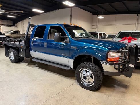 Used 2001 Ford F350 XLT AWD/4WD image 1