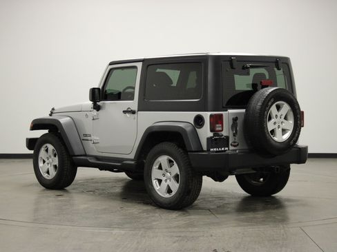 Used 2012 Jeep Wrangler Sport w/ Connectivity Group image 6