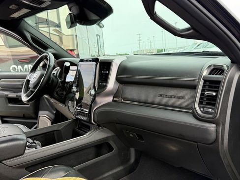 Used 2020 RAM 2500 Limited AWD/4WD image 14