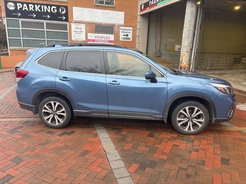 Used 2021 Subaru Forester Limited w/ Popular Package #3 image 2