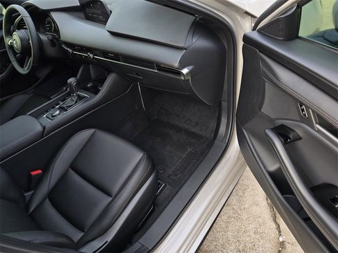 New 2026 MAZDA MAZDA3 Carbon image 6