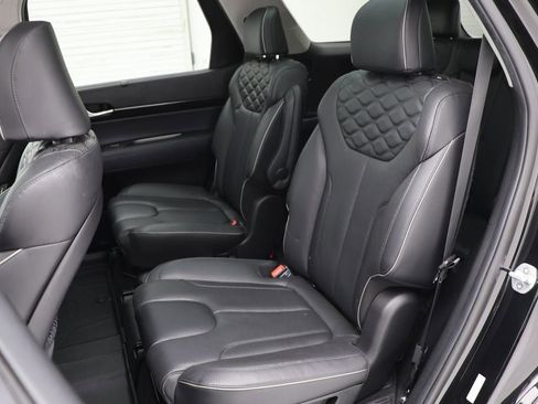 Used 2021 Hyundai Palisade Limited image 13