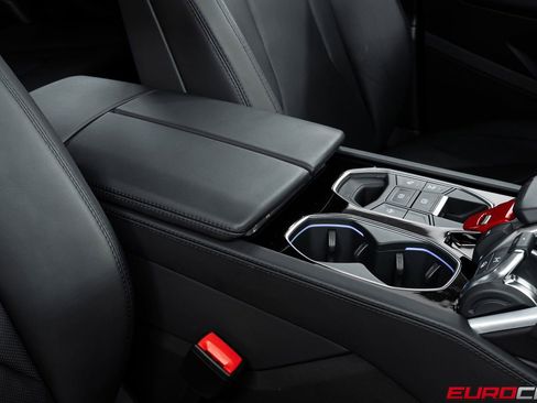 Used 2022 Lamborghini Urus image 30