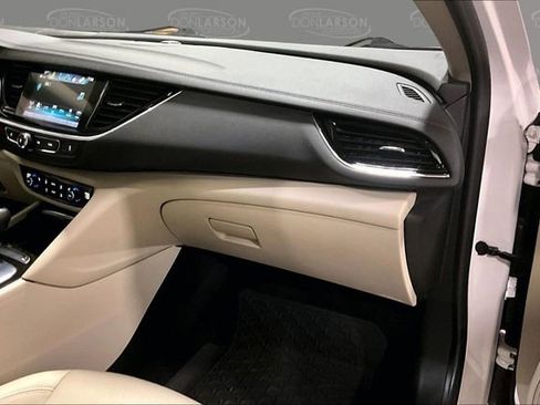 Used 2018 Buick Regal Essence w/ Driver Confidence Package #1 image 32