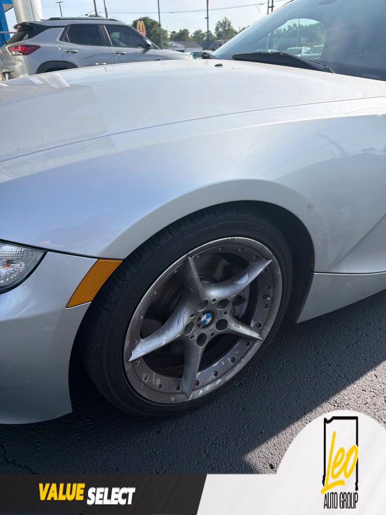 Used 2007 BMW Z4 3.0si RWD image 2