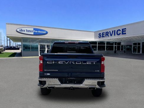 Used 2022 Chevrolet Silverado 1500 LTZ AWD/4WD image 7