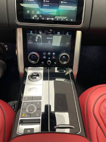 Used 2021 Land Rover Range Rover P525 Westminster Edition LWB AWD/4WD image 6