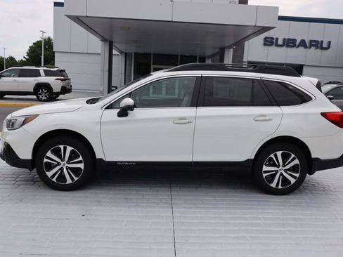 Used 2019 Subaru Outback 2.5i Limited w/ Popular Package #2 AWD/4WD image 2