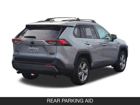 Used 2021 Toyota RAV4 Limited AWD/4WD image 9
