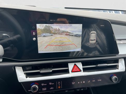 New 2025 Kia Niro EX w/ EX Cold Weather Package image 20