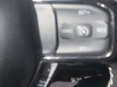 Used 2022 RAM 1500 Limited w/ Night Edition image 16