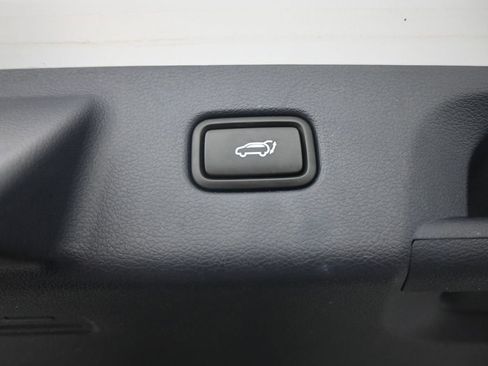 Used 2021 Hyundai Palisade SEL image 24