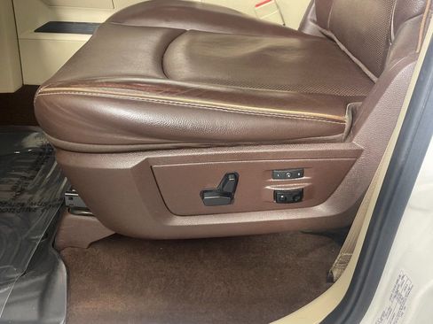 Used 2018 RAM 1500 Laramie Longhorn image 26