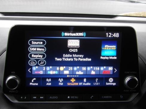 Certified 2025 Nissan Sentra SV w/ All-Weather Package image 24