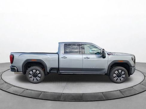 New 2026 GMC Sierra 2500 Denali w/ Denali Reserve Package AWD/4WD image 3