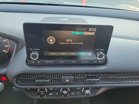 Used 2024 Honda HR-V Sport image 31