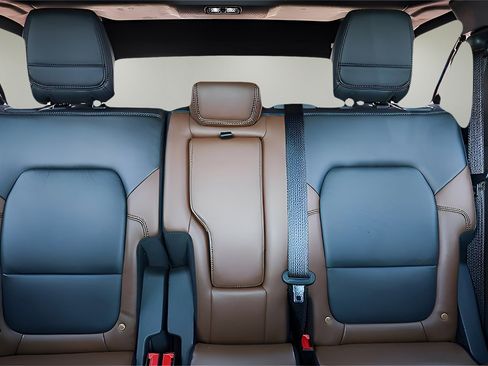 Used 2022 Ford Bronco Outer Banks image 20