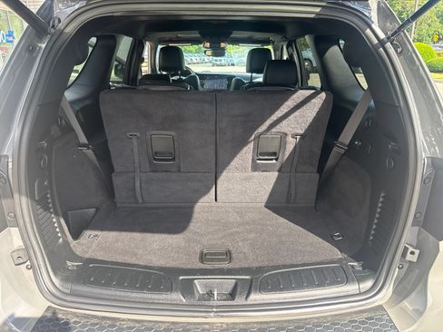 Used 2023 Dodge Durango R/T w/ Tow 'N Go Package AWD/4WD image 40