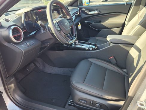 New 2026 Chevrolet Trax RS w/ Driver Confidence Package image 5