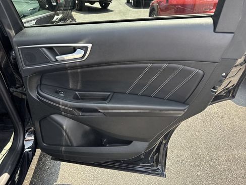 Used 2023 Ford Edge ST AWD/4WD image 31