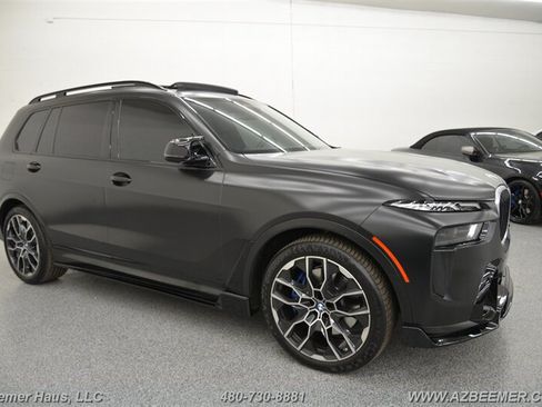 Used 2023 BMW X7 M60i w/ Climate Comfort Package AWD/4WD image 10