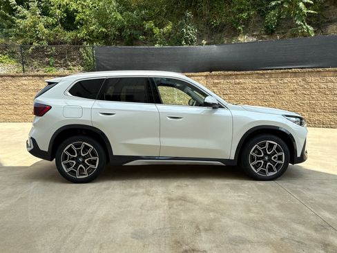 Used 2025 BMW X1 xDrive28i w/ Convenience Package image 7
