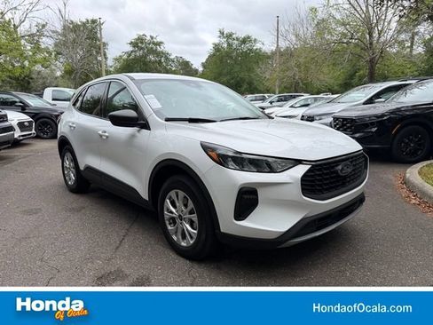 Used 2024 Ford Escape Active w/ Tech Pack #1 FWD image 1