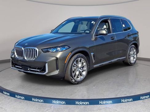 New 2026 BMW X5 xDrive50e w/ Climate Comfort Package AWD/4WD image 1