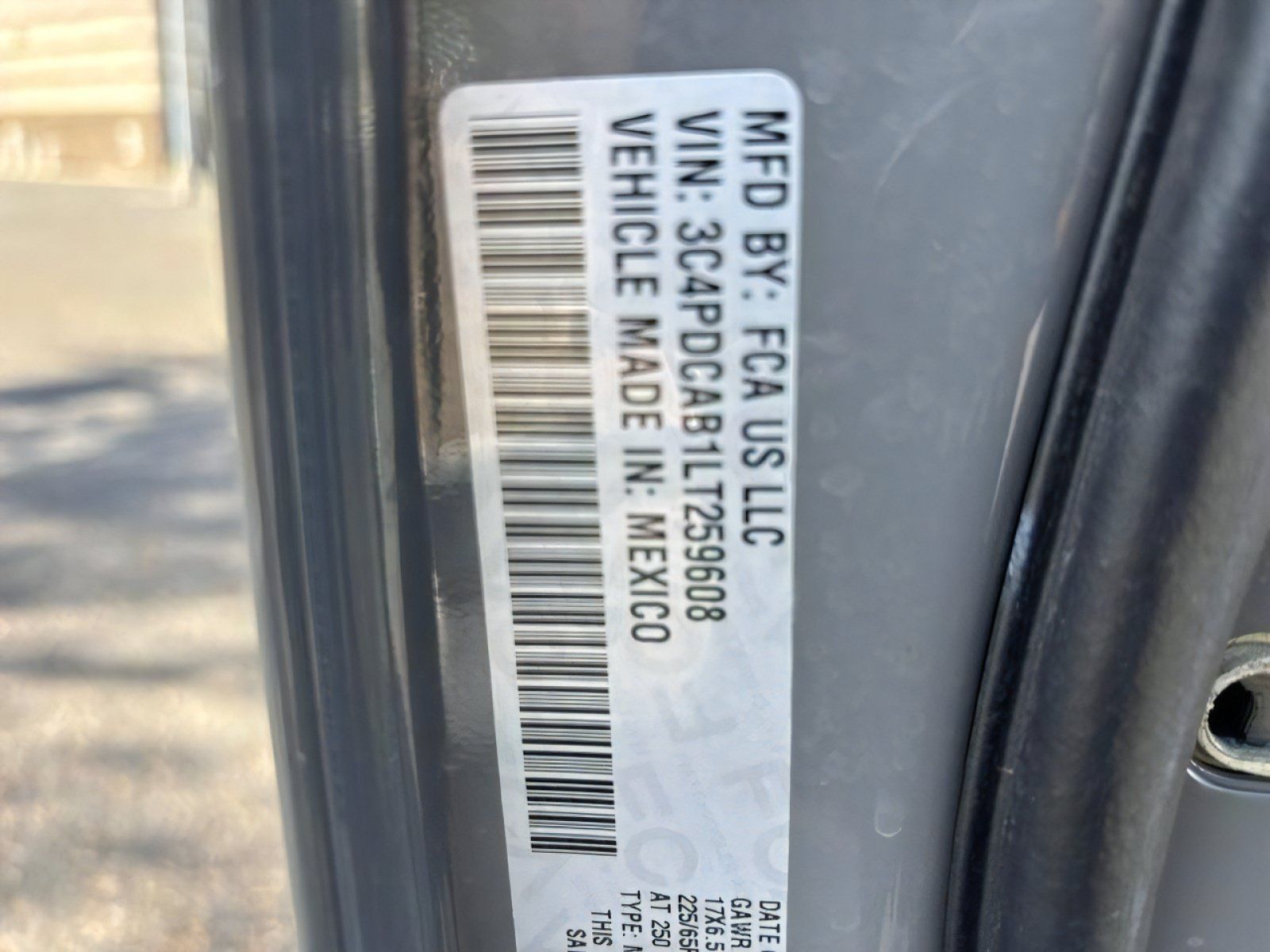 Used 2020 Dodge Journey SE FWD image 31