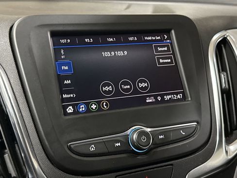Used 2021 Chevrolet Equinox LS FWD image 14