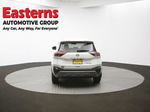 Used 2022 Nissan Rogue SL w/ SL Premium Package image 37