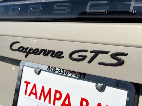 Used 2023 Porsche Cayenne GTS image 11