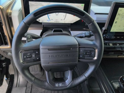 Used 2024 GMC Hummer EV 2X AWD/4WD image 12