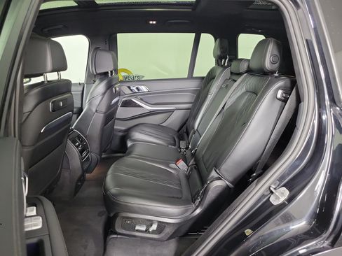 Certified 2025 BMW X7 M60i AWD/4WD image 10