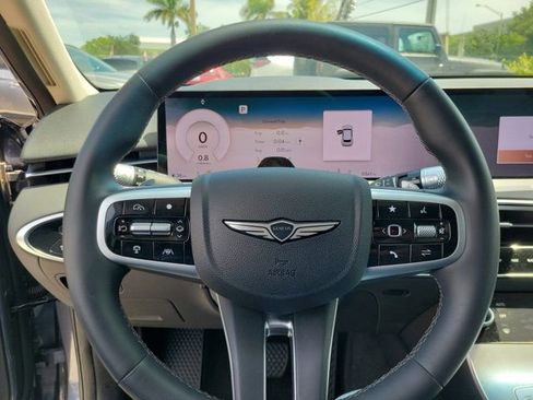 Used 2026 Genesis GV70 2.5T Select AWD/4WD image 22