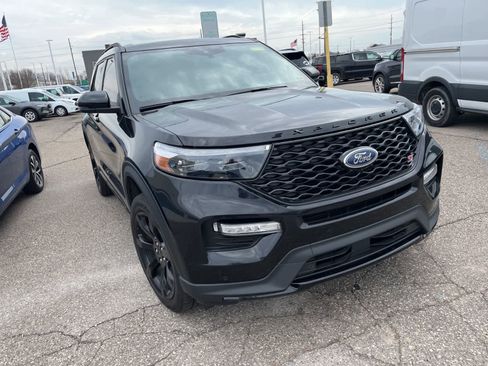 Used 2024 Ford Explorer ST w/ Equipment Group 401A image 21