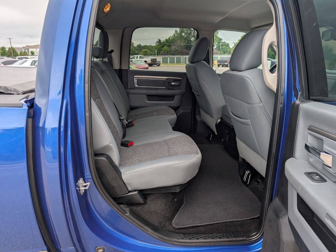 Used 2017 RAM 1500 Big Horn AWD/4WD image 12