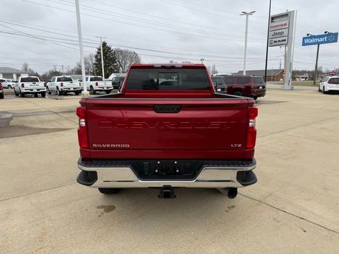 Used 2024 Chevrolet Silverado 2500 LTZ w/ LTZ Convenience Package AWD/4WD image 6
