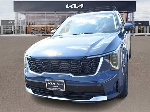 New 2025 Kia Sorento S image 7