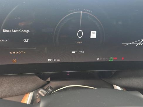 Used 2022 Lucid Air Grand Touring image 8