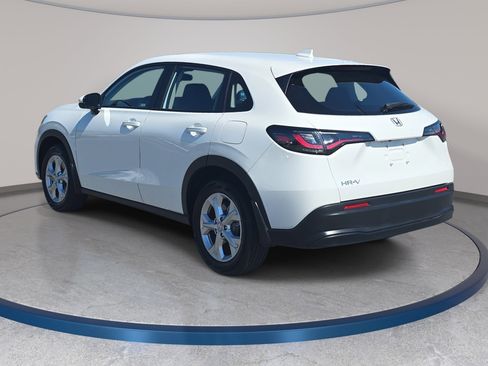 Used 2024 Honda HR-V LX image 7