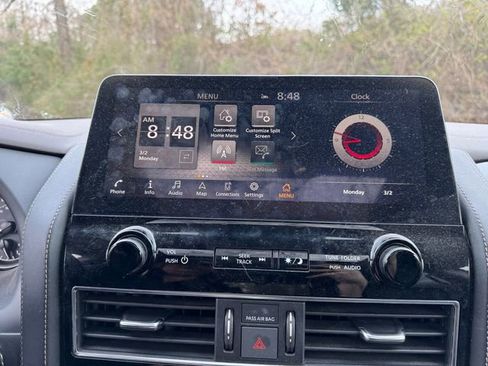 Used 2022 Nissan Armada Platinum w/ Captain's Chairs Package image 24