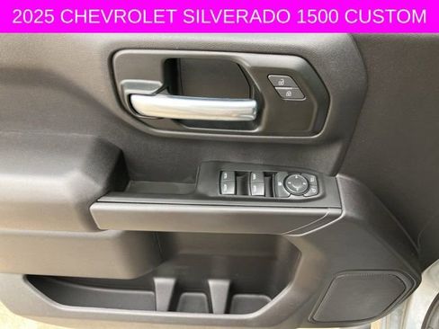 Used 2025 Chevrolet Silverado 1500 Custom w/ Turbomax Blackout Package image 25