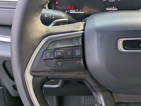 New 2025 Jeep Grand Cherokee L Limited image 21