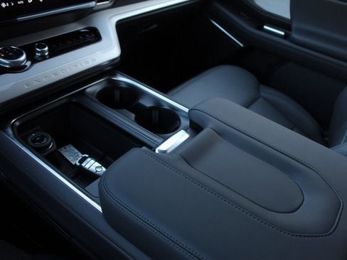 New 2026 Ford Expedition Max Active image 37